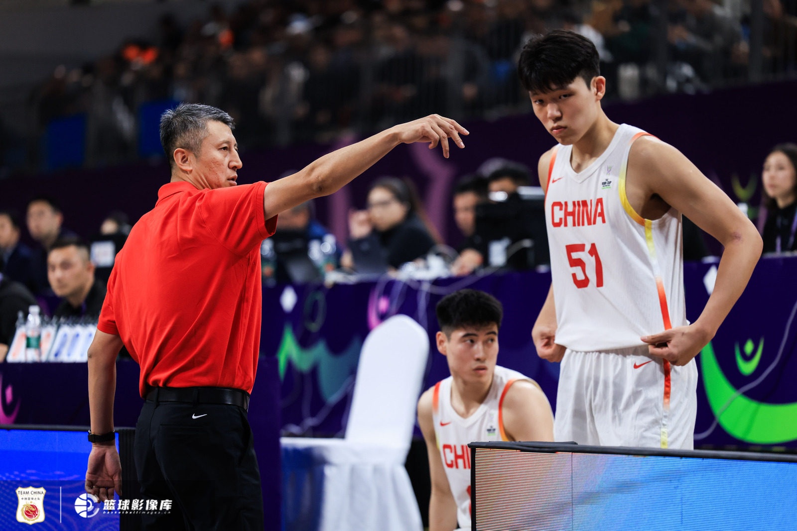 媒体人：应继续提升杨瀚森的球权占比 这毕竟是我们唯一的NBA球员